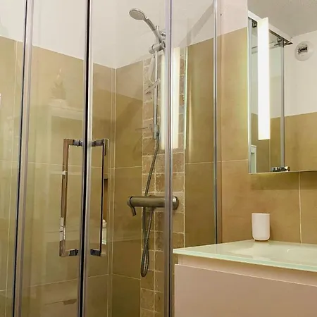 Les Oliviers Rousse *