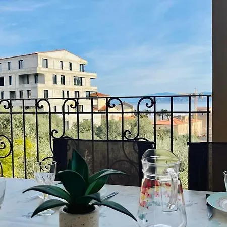 Les Oliviers Rousse Apartamento *