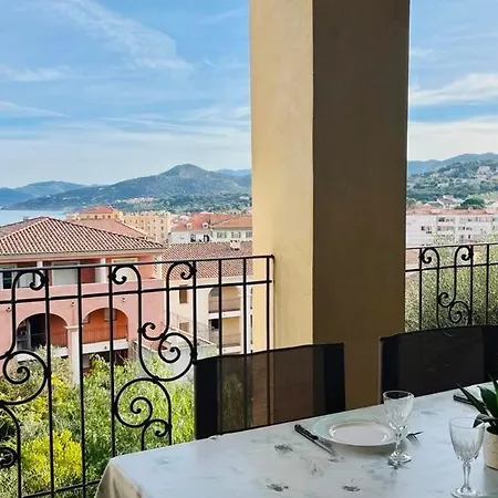 Les Oliviers Rousse LʼÎle-Rousse