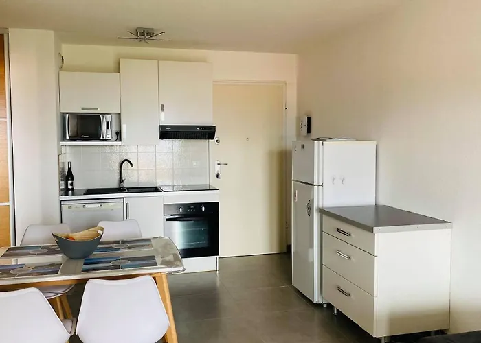 Les Oliviers Rousse *